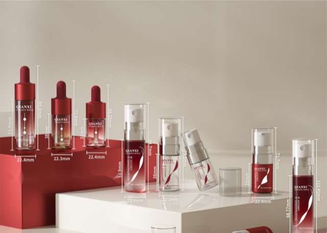 Spray Bottles — PET · 5–10 ml: the sampled formats photographed as published in the source catalogue.