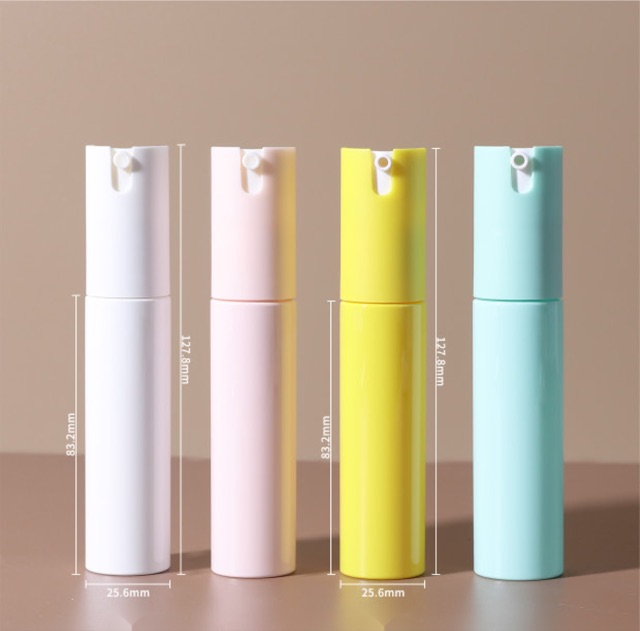 Spray Bottles — PET: the sampled formats photographed as published in the source catalogue.