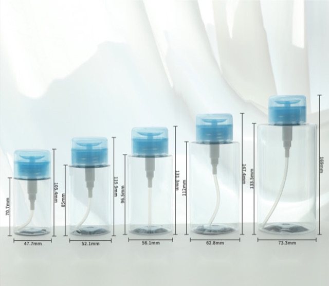 Pump Bottles — PET · 100–500 ml: the sampled formats photographed as published in the source catalogue.